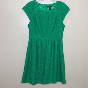 FOREVER 21 Green Lace Cap Sleeves Pleated Skirt Feminine Dress, NWT Large